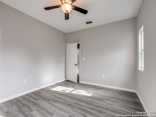 2910 S Laredo, San Antonio, Texas image 12