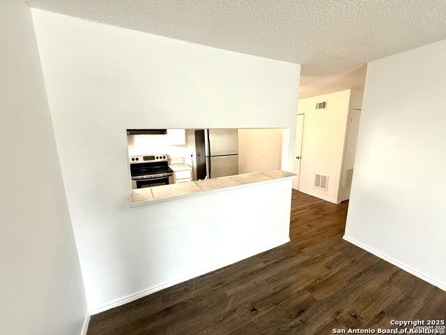 518 Briggs, San Antonio, Texas image 7