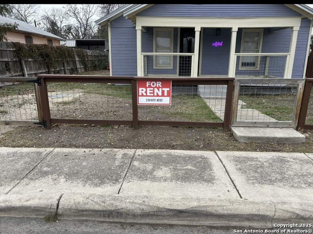 231 Gabriel, San Antonio, Texas image 11