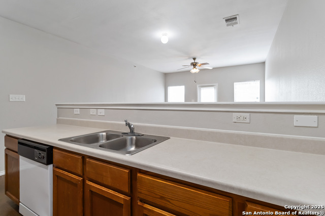 7301 Longing Trail, San Antonio, Texas image 10