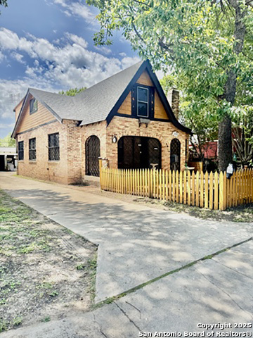 1632 W Olmos Dr, San Antonio, Texas image 1
