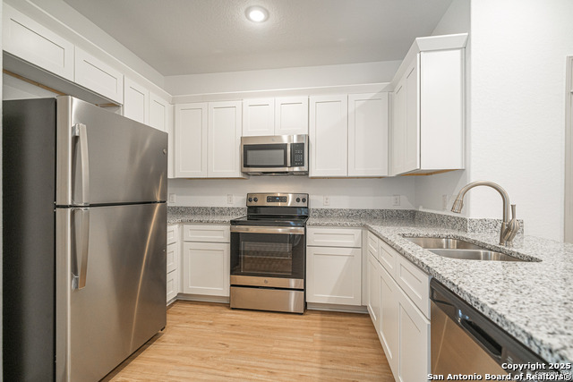 2527 Lynwood, San Antonio, Texas image 5