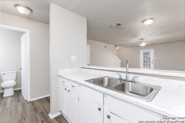 546 Dukeway, Universal City, Texas image 10
