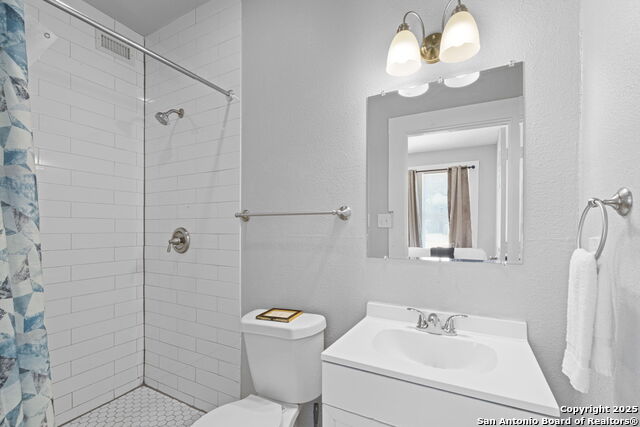 402 E Dewey, San Antonio, Texas image 10