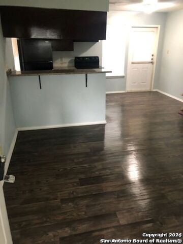 1811 Fresno, San Antonio, Texas image 3
