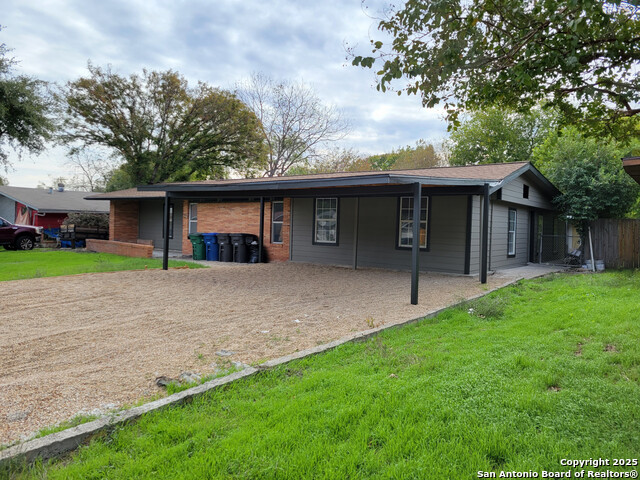 2506 Greencrest, San Antonio, Texas image 2