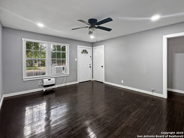 1026 Haynes, San Marcos, Texas image 16