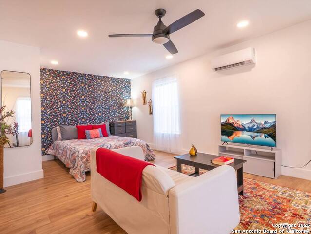 608 S Park, San Antonio, Texas image 23