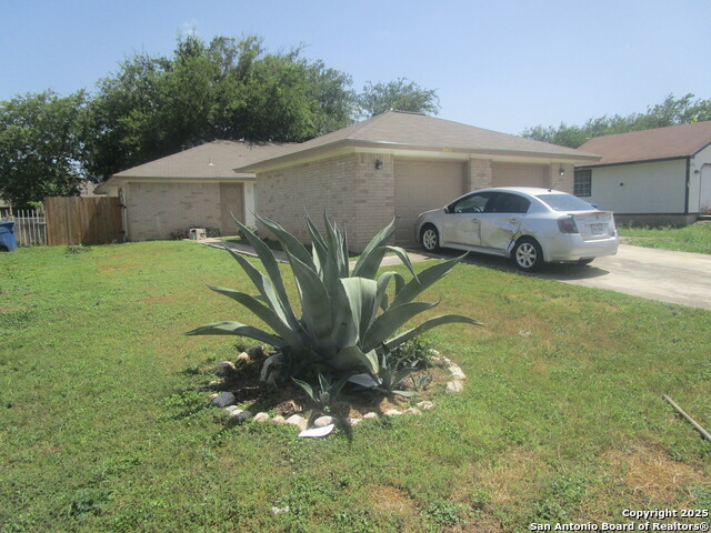 8842 Meadow Trace, San Antonio, Texas image 2