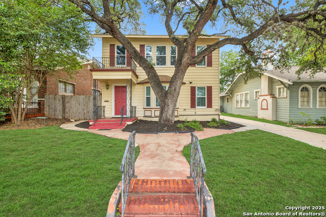 435 W Summit Ave, San Antonio, Texas image 1