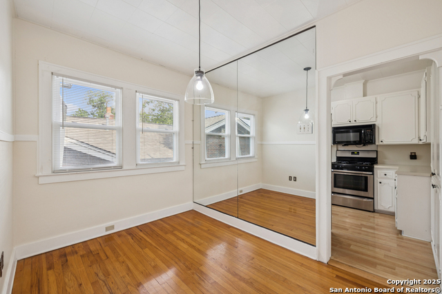 435 W Summit Ave, San Antonio, Texas image 11