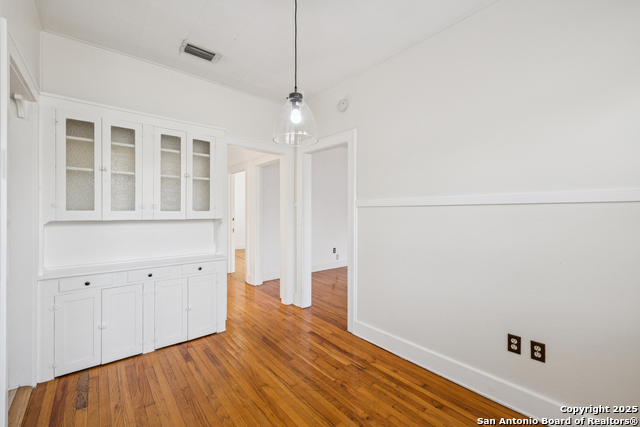 435 W Summit Ave, San Antonio, Texas image 12