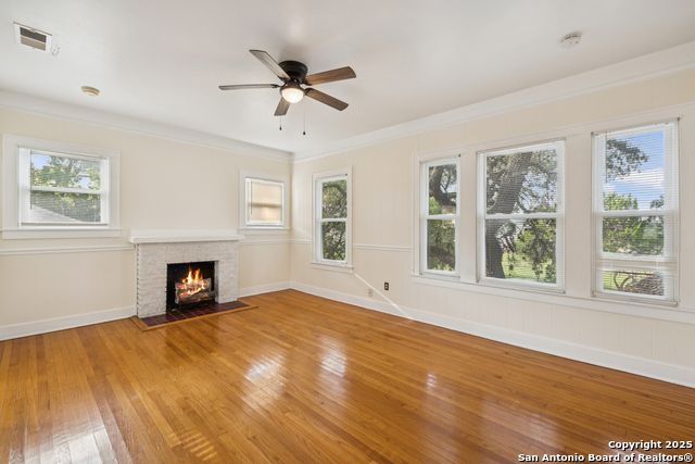 435 W Summit Ave, San Antonio, Texas image 5