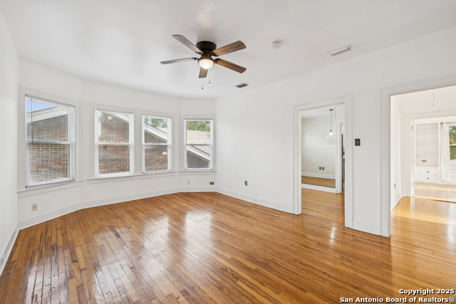 435 W Summit Ave, San Antonio, Texas image 9