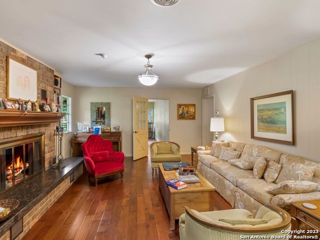 678 Rosewood, Boerne, Texas image 16