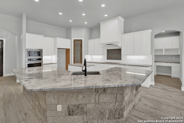177 Timber Pl, La Vernia, Texas image 8