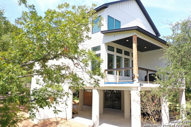 321 Legion Loop, Kingsland, Texas image 5