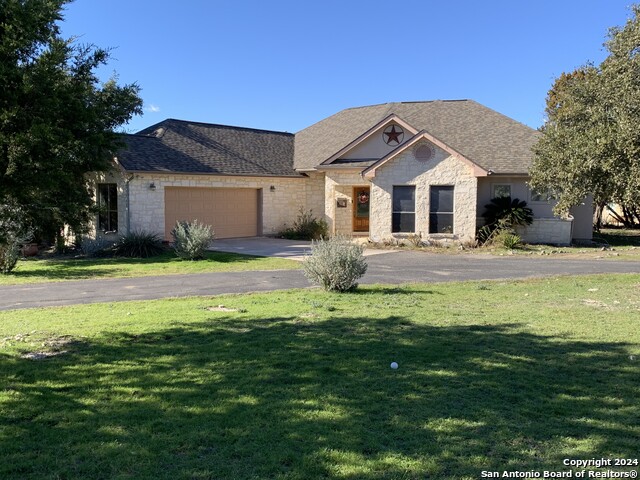 1211 Flaman Rd, Canyon Lake, Texas image 1