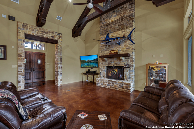 651 River Chase Dr, New Braunfels, Texas image 9
