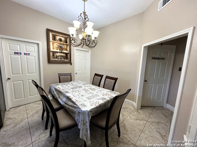 155 Lynn Loop, Laredo, Texas image 4