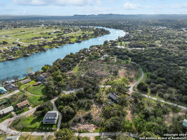 304 Crestwood Dr., Kingsland, Texas image 4