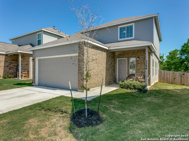 5306 Riley Way, Saint Hedwig, Texas image 2