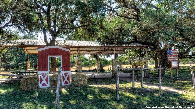 394 Squirrel Bend, Uvalde, Texas image 36