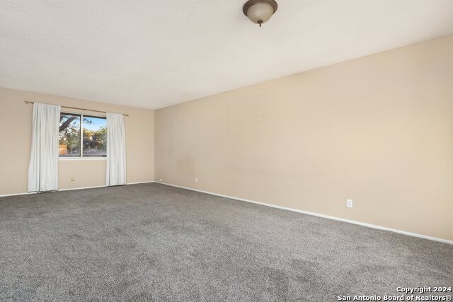 6631 Crown Rdg, San Antonio, Texas image 9