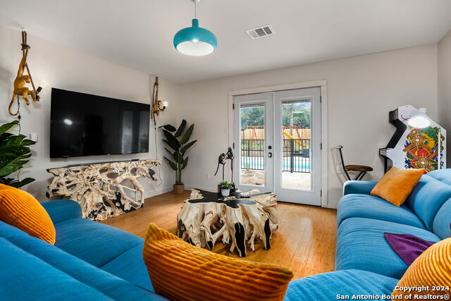 706 Ranchview Dr, Johnson City, Texas image 15