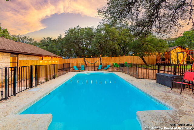 706 Ranchview Dr, Johnson City, Texas image 4