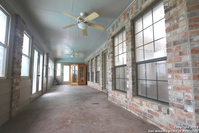 14688 Fm 1346, Saint Hedwig, Texas image 17