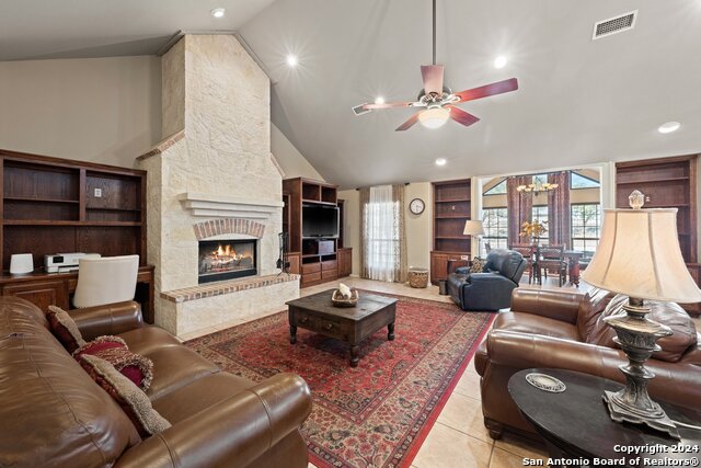 341 River View Dr, Johnson City, Texas image 11