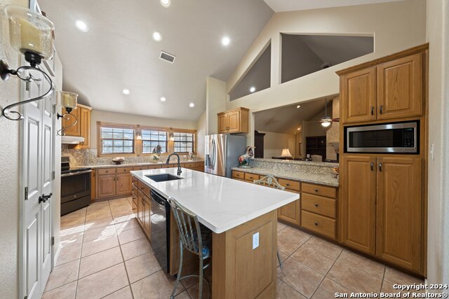 341 River View Dr, Johnson City, Texas image 16