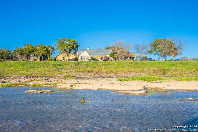 341 River View Dr, Johnson City, Texas image 5