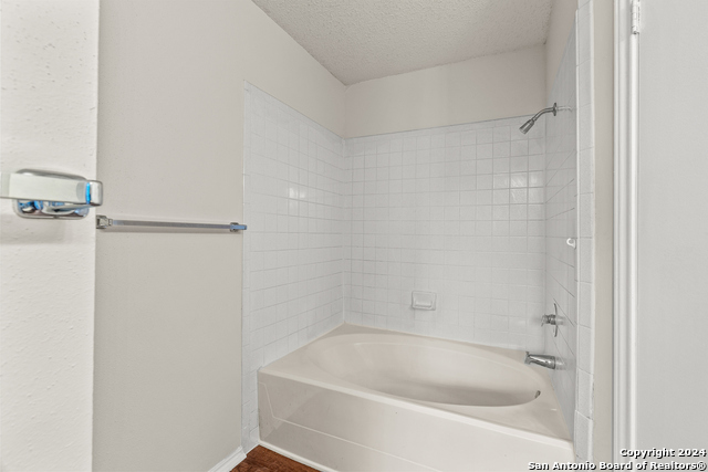 9302 Village Lance, San Antonio, Texas image 19