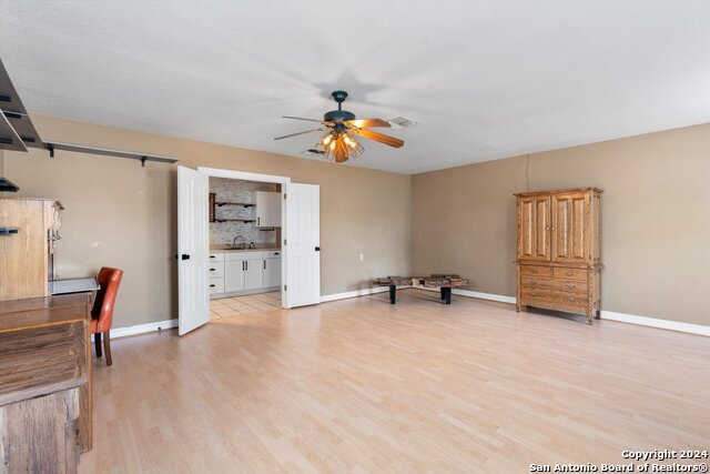 150 Summer Glen Ln, New Braunfels, Texas image 46