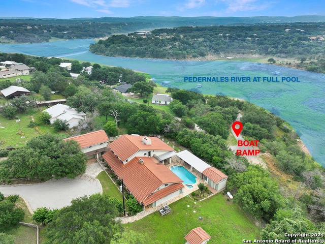 25242 Paleface Lake, SPICEWOOD, Texas image 2