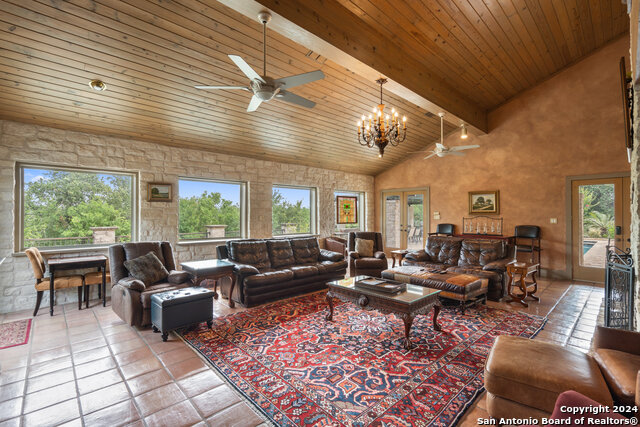 25242 Paleface Lake, SPICEWOOD, Texas image 26