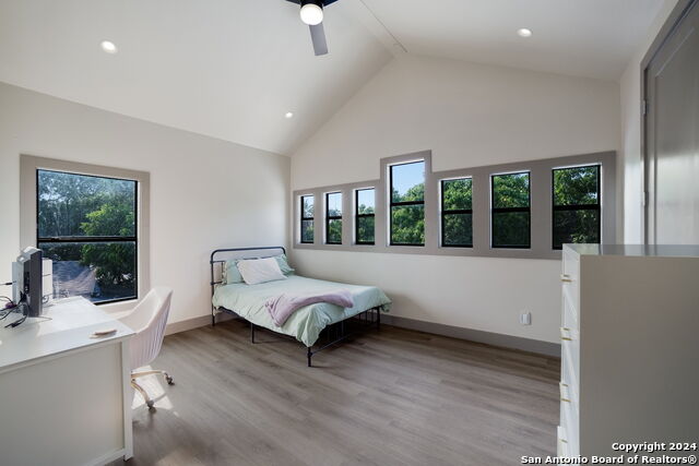 1132 W Mistletoe Ave #102, San Antonio, Texas image 17