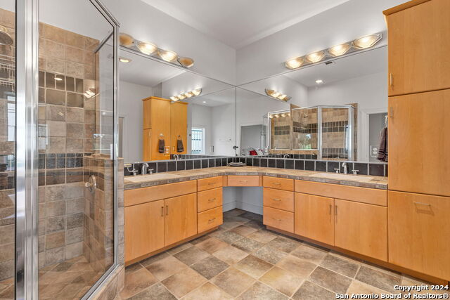27000 Catamaran Dr., #8, SPICEWOOD, Texas image 18