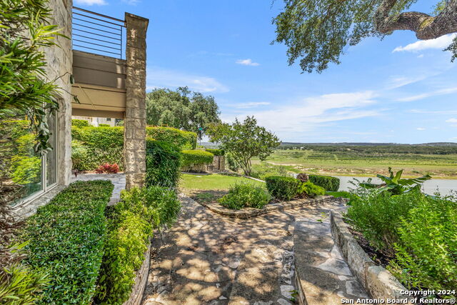 27000 Catamaran Dr., #8, SPICEWOOD, Texas image 47