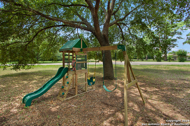 117 Plum St., Bastrop, Texas image 3