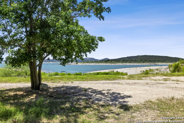1242 Stagecoach Dr, Canyon Lake, Texas image 38