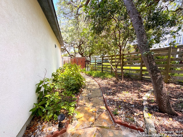 1596 Patty Dr, Canyon Lake, Texas image 13