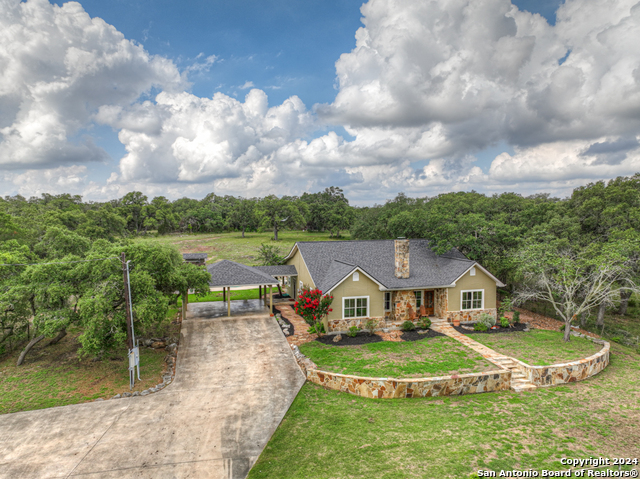 211 Copper Trce, New Braunfels, Texas image 5