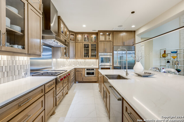 2212 Normandy Vw, Leander, Texas image 9