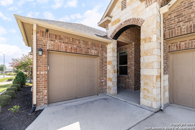 18304 Orvieto Dr, PFLUGERVILLE, Texas image 41