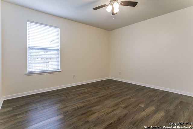 211 Azalea Way, New Braunfels, Texas image 22