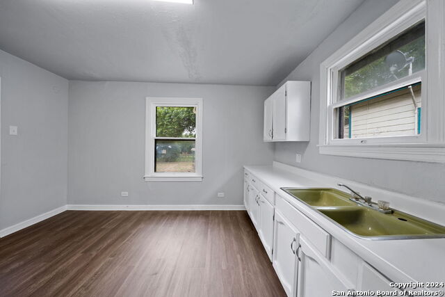 402 Weinberg Ave, San Antonio, Texas image 14