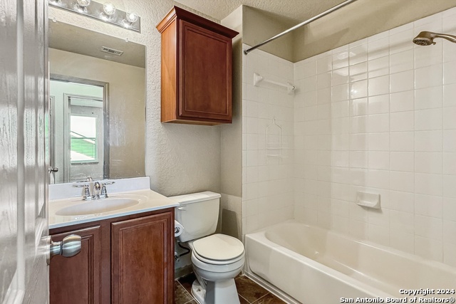 574 Briggs Dr, New Braunfels, Texas image 30